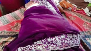 Indian hots Aunty Desi Dolly singh bhabhi ki Chudai full Hd video Hots Boobs wali Bangali bhabhi Dolly singh Desi village bedroom sex video
