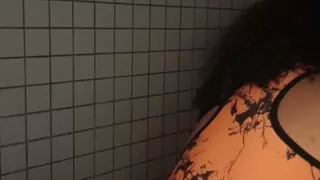 Light-Skinned Black Beauty  Passionate Kisses & Big Booty