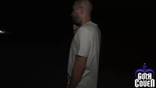 Clown statues jump a stranded traveler