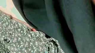 A beautiful hijab wants to have sex but doesn't have any friends.