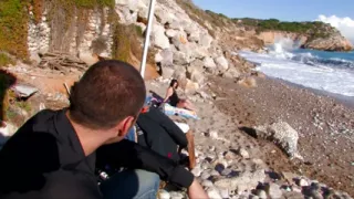 Foxy gothic babe gets fucked on the beach