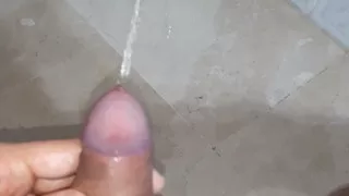 and straw in the bathroom