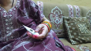 Bhabhi ki chut ki garmi 98&deg; thi chod kar thanda kiya bhabhi ko
