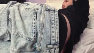Can u sniff my fart??