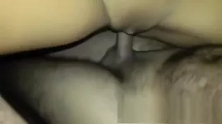 Marido trabalhando e a puta aqui fodendo