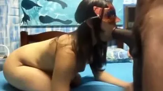 Corninho vendo esposa mamar rola preta