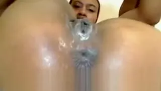 Pussy toying ebony squirting on cam
