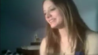 Bitch gives wam blowjob and handjob in pov scene