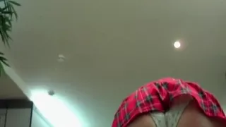 Je Me Touche Dans Le Hall D'Entree