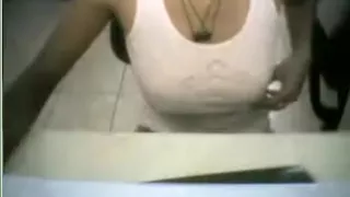 Sexy Delhi Babe In Cafe