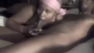 Late Night Blowjob With Mz Tongue Action