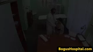 bigtits european patient fingerfucked during exam