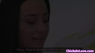 les honey pussylicked by tongue pierced girlfriend 