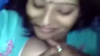 Hot Girl Showing Boobs/suck To Her Cousin