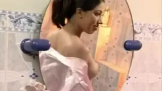 Sri Lankan Model Anusha Rajapaksha Hot Boobs Show In Topless Photoshoot