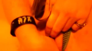 My hand makes me cummmmm