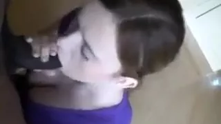 Amateur Girl Swallows Cum