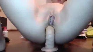 cuttie trip shitty dildo