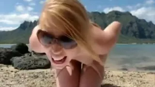 Hawaii nudist woman outside talk flow