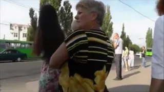 Bajo La Falda Part 17