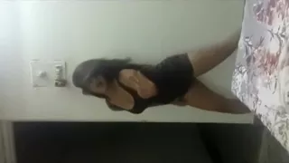 Desi Girl Seductive Dance