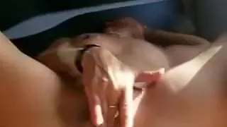 Crazy Amateur record with Brunette, Fingering scenes