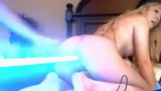 azzeydabz-sd-2014 amateur video on 07/12/14 12:40 from Chaturbate