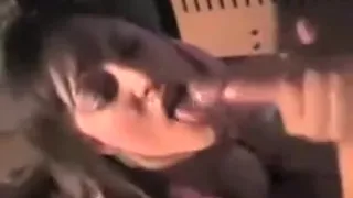 Gobbling lots of cum up