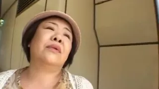 Hottest Homemade record with Grannies, Solo scenes