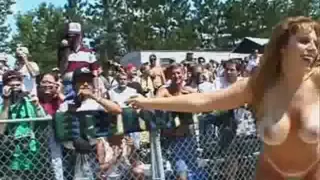 Amazing Amateur record with Outdoor, Strip scenes