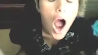 Submissive nympho enjoys a good facefuck