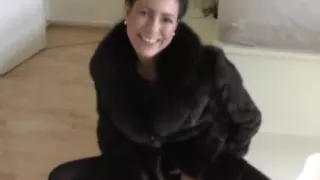 Dirty Talk mit Melkopfer