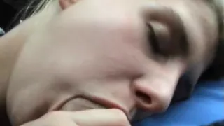 Im Auto wahrend der Fahrt geblasen