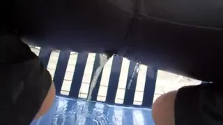 Outdoor pissen in Lederhose Miss Sixty