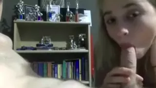 Heißeste Amateur Videos mit College, Freundinnen Szenen