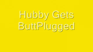 he gets butt plugged by her