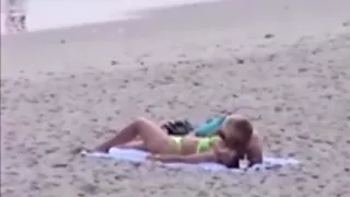 Big Booty Beach Makeout