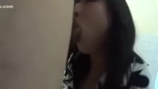 Japanese girlfriend cum in mouth