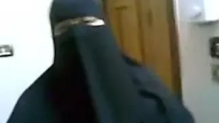 Arab wife gets dick inside her