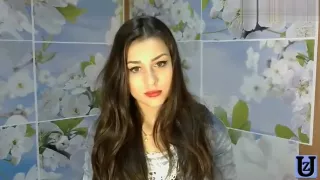 RoseEst took off her dress