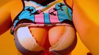 Soliel rubbing their holes with oil