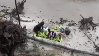 Voyeur tapes a young couple having sex on a private part of the beach