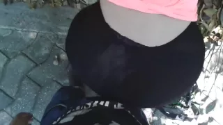 dry humping that ass