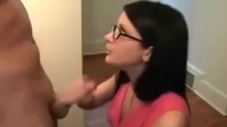 Light brown hairy woman friend gave him a hard oral sex