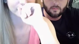 sweetandinnocentxoxo private video on 05/25/15 06:00 from Chaturbate