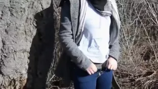 Banging my hawt girlfriend outdoors