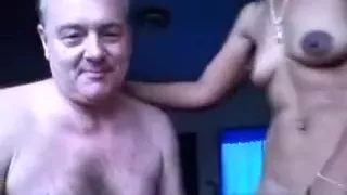 Ältere Hispanierin gibt mir ihren Schlitz