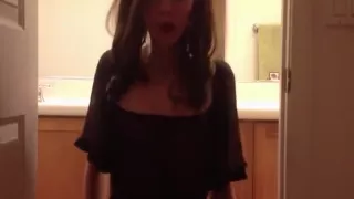 First time sexy selfie from this hottie