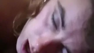 Sie hat mit Sicherheit riesige Nippel