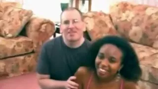 So sexy black girlfriend make a hot sex video with his dude and share in web